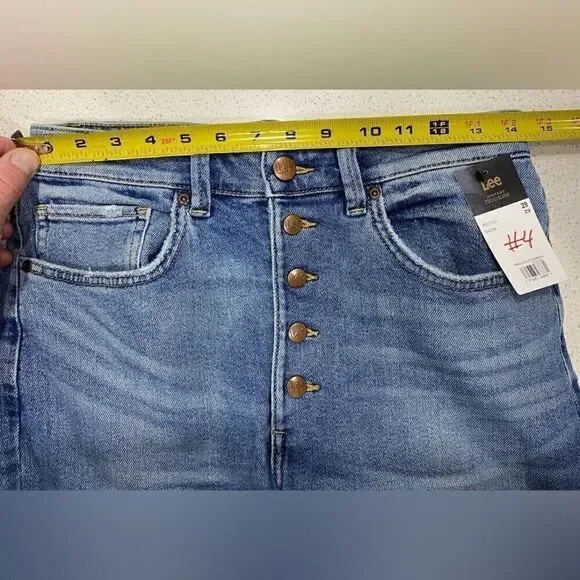 Lee Vintage Modern High Rise Flare Jeans 29x33 NWT Stretch Distressed Denim - Picture 9 of 12